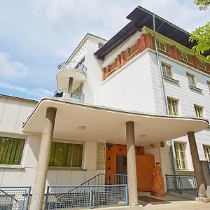 *** Bed & Breakfast Saint Ignatius Retreat House Slovinsko
