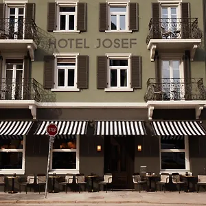 Boutique Josef Suíça